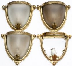 Pullman carriage lamps x4, all First Class up lights. Three are complete with all glasses and the