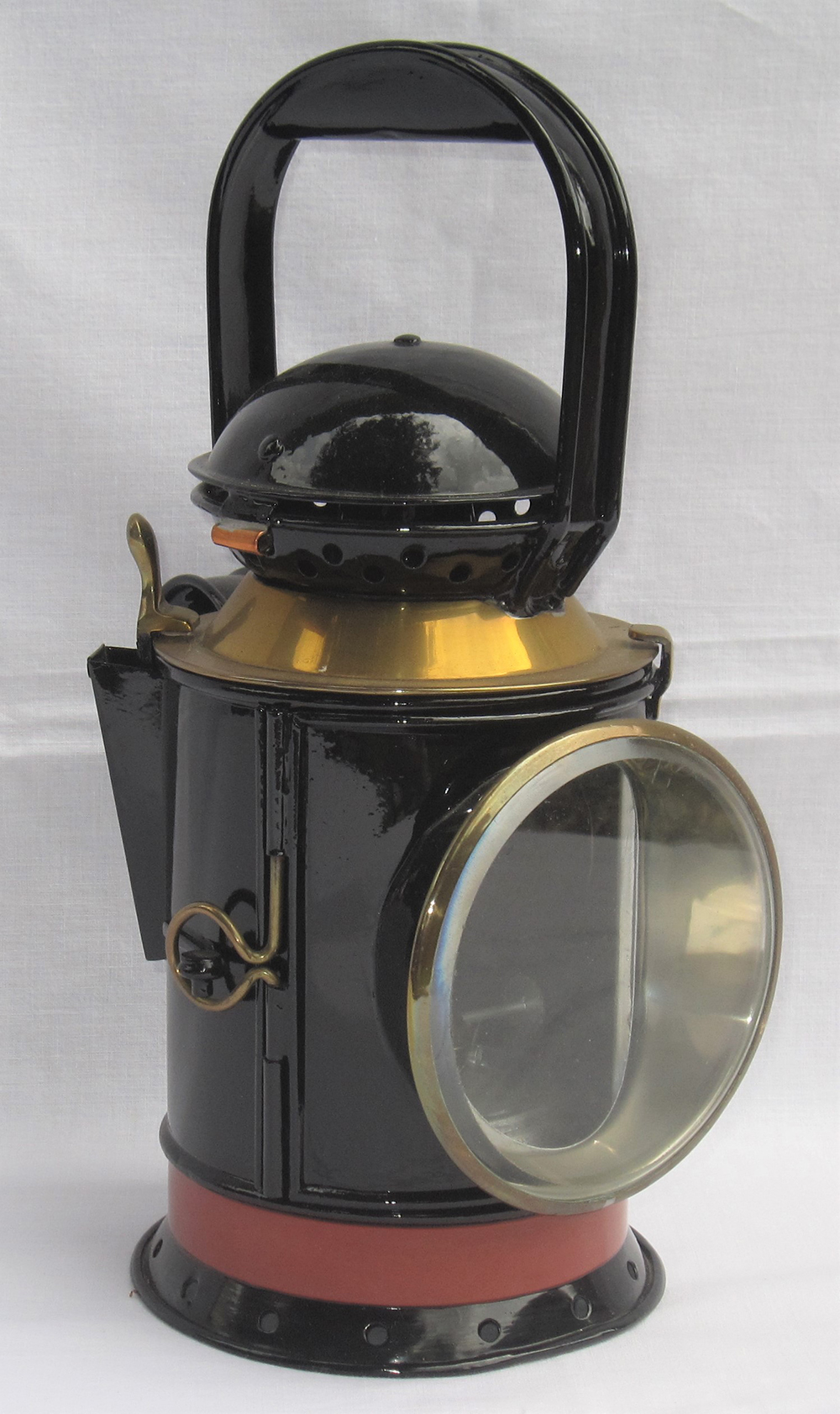 GWR 4 aspect fog man's hand lamp complete with red, blue and amber glasses made by T E Bladon &