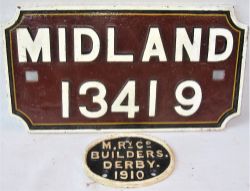2 x Wagon Plates. Cast Iron plate MIDLAND 13419 and a small cast iron oval builders plate, MR Co .
