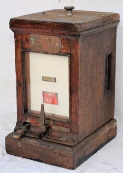 GWR early pattern LAMP INDICATOR with battery on/off switch, sound panels and brass plate 5.26.29.