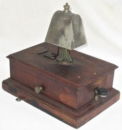 GWR BLOCK BELL. Cow bell fitted in unrestored condition. Missing 1 x side thumb screw