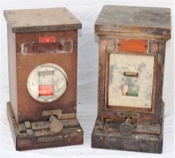 2 x GWR LAMP REPEATERS in need of total restoration or spares. One Bakelite example with one