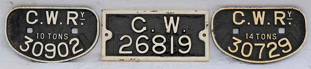 3 x GWR Wagon plates. GWR 10 tons 30902. GWR 26819. GWR 14 tons 30729 all in good re painted