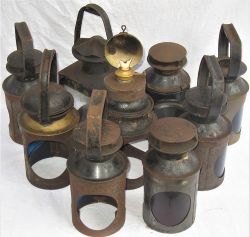 A lot containing HAND LAMP SPARES to include mostly lamp tops with a spare interior. 10 items.