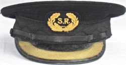 SR STATION MASTERS Cap complete with SR cloth badge surmounted with laurels. Good ex service