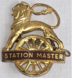 Western Region brown Lyon over Wheel Station Masters CAP BADGE in excellent condition.