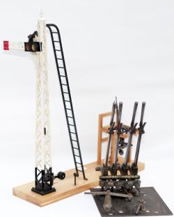 A model of a standard LSWR Lattice Post Signal with later style SR upper quadrant arm. Comes