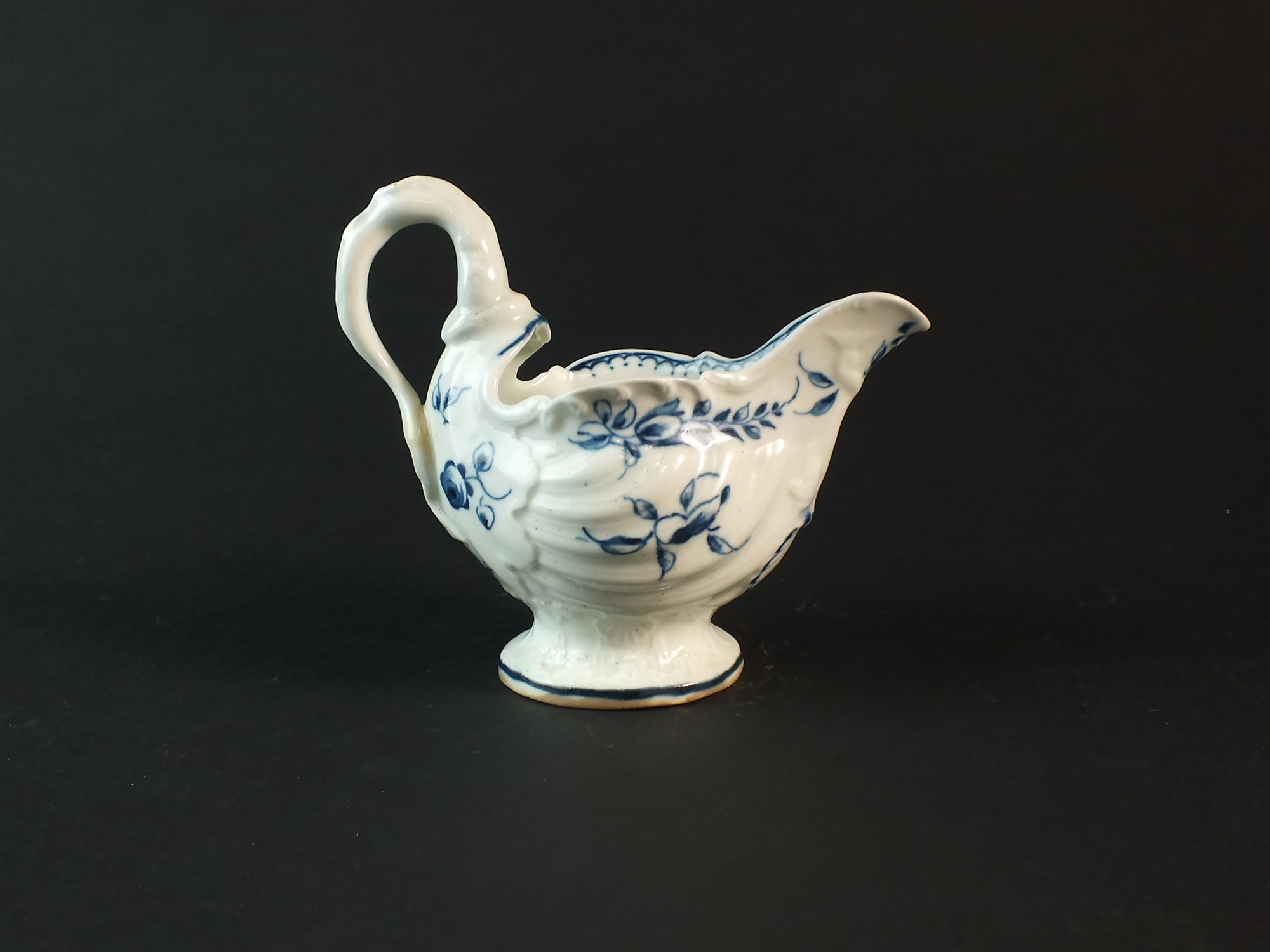 A Worcester porcelain blue and white cream boat - Image 2 of 2