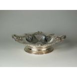 An Edwardian silver two handled dish