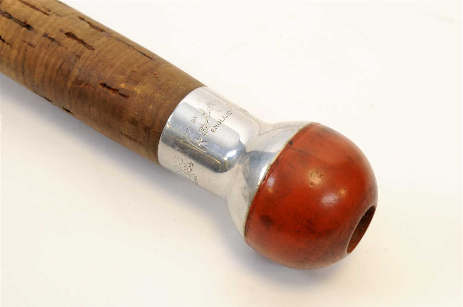 An early 20th century three-sectional split-cane Hardy fishing rod - Image 4 of 8