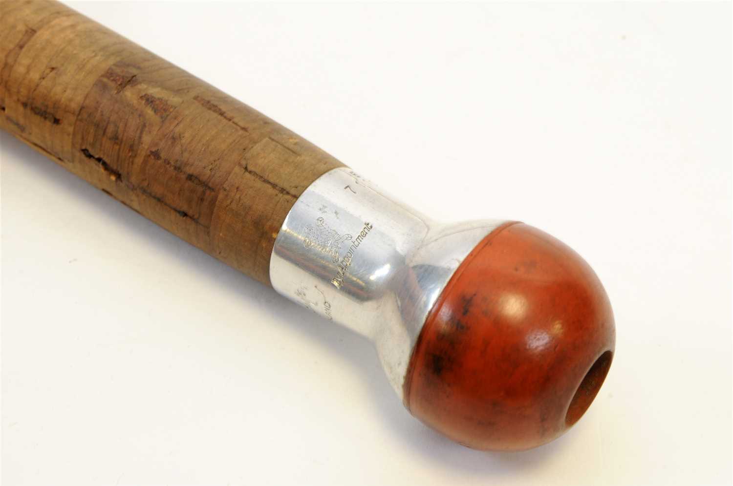 An early 20th century three-sectional split-cane Hardy fishing rod - Image 5 of 8