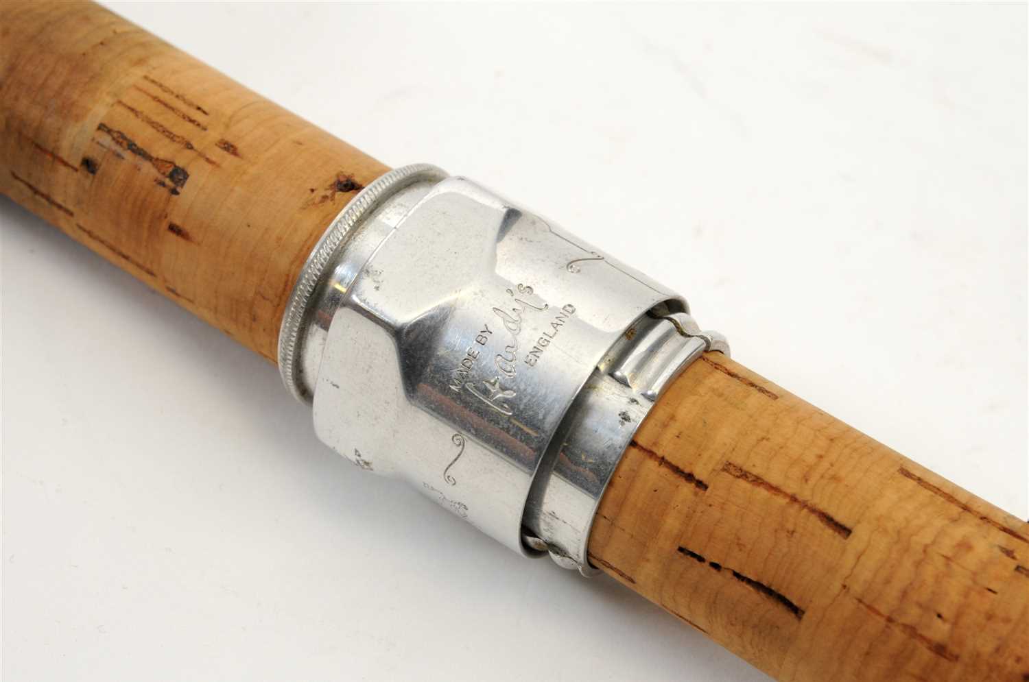 An early 20th century three-sectional split-cane Hardy fishing rod - Image 7 of 8