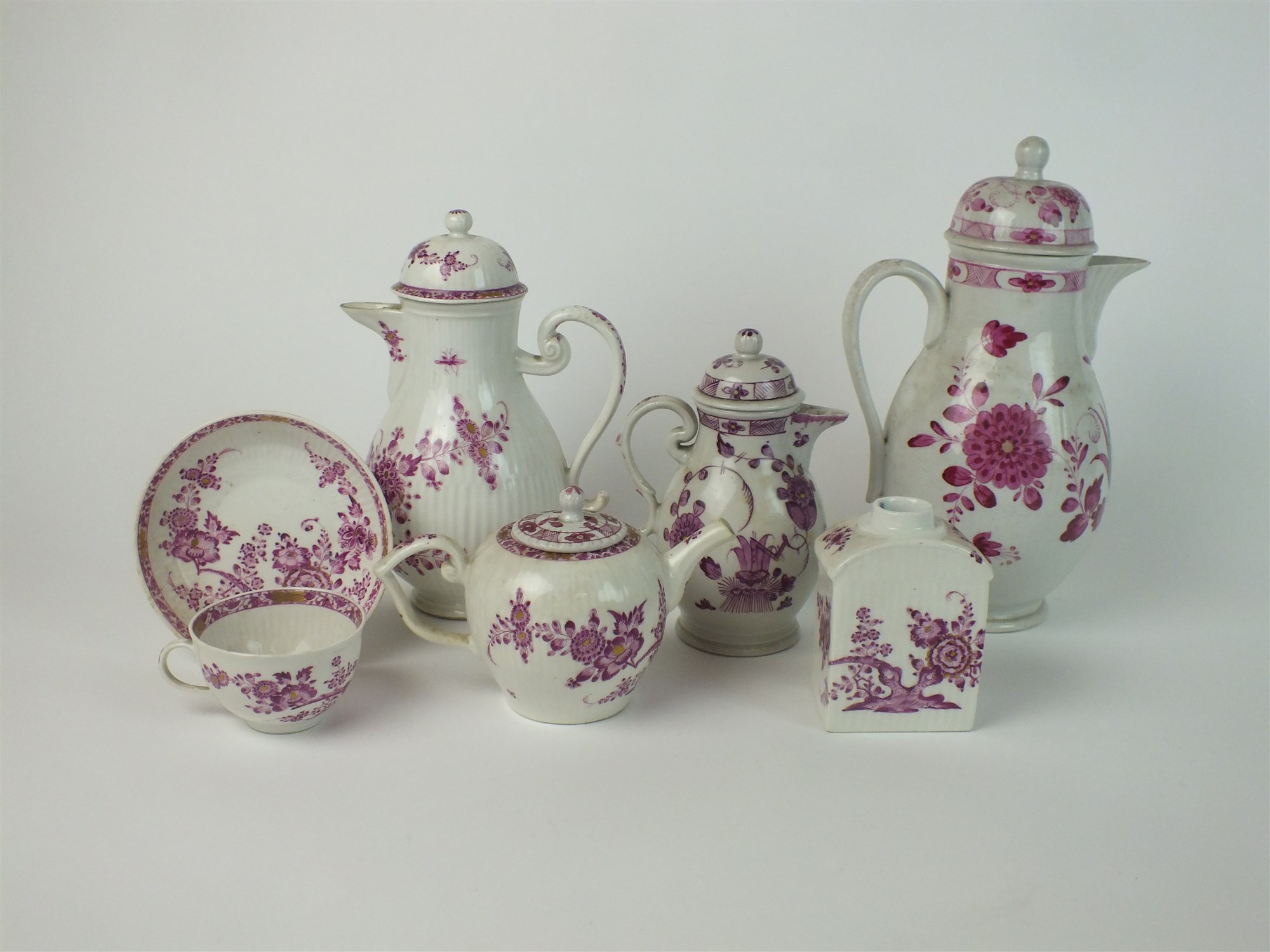 A Meissen porcelain tea and coffee service