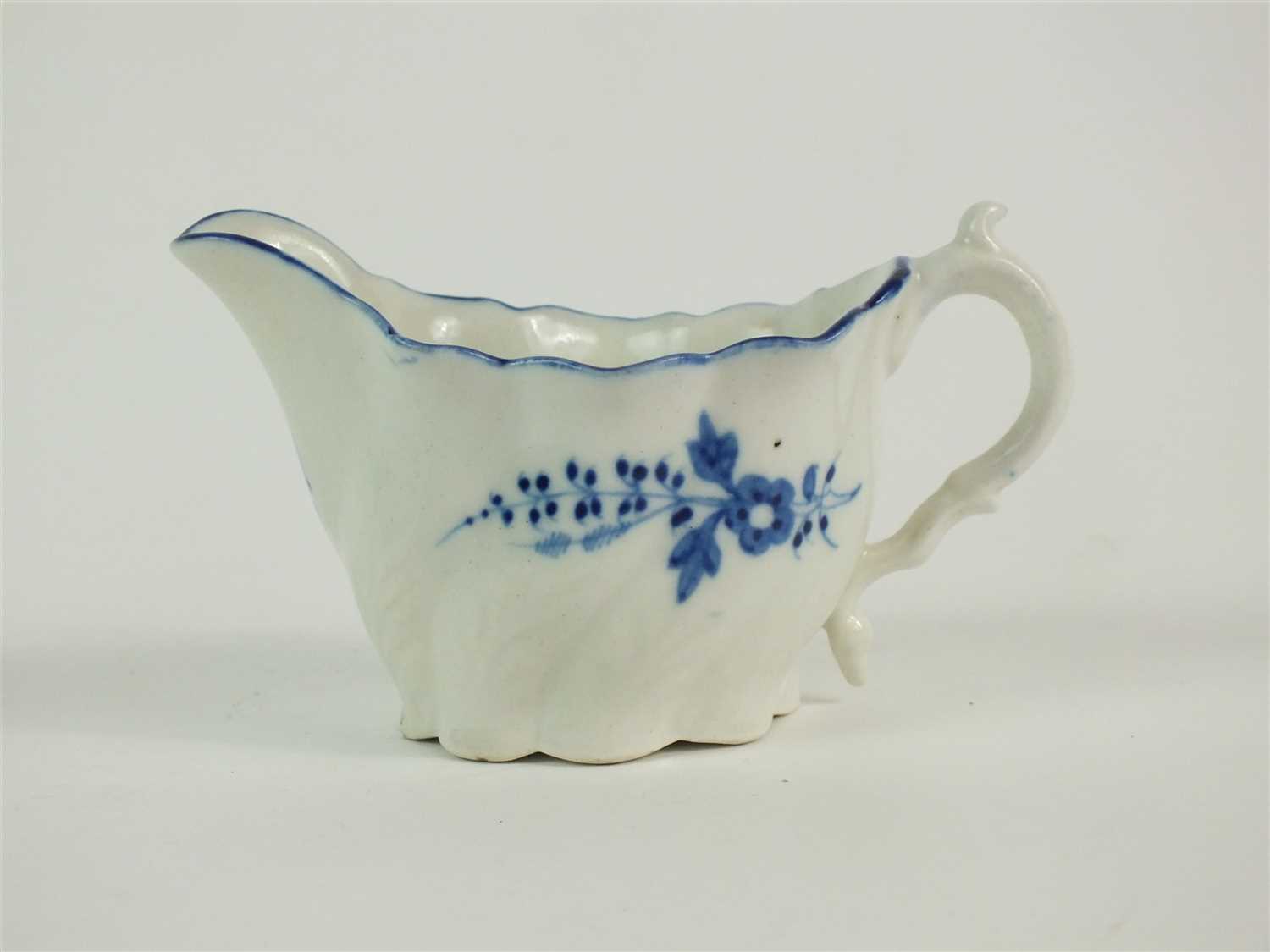 A Caughley Chelsea ewer - Image 3 of 4