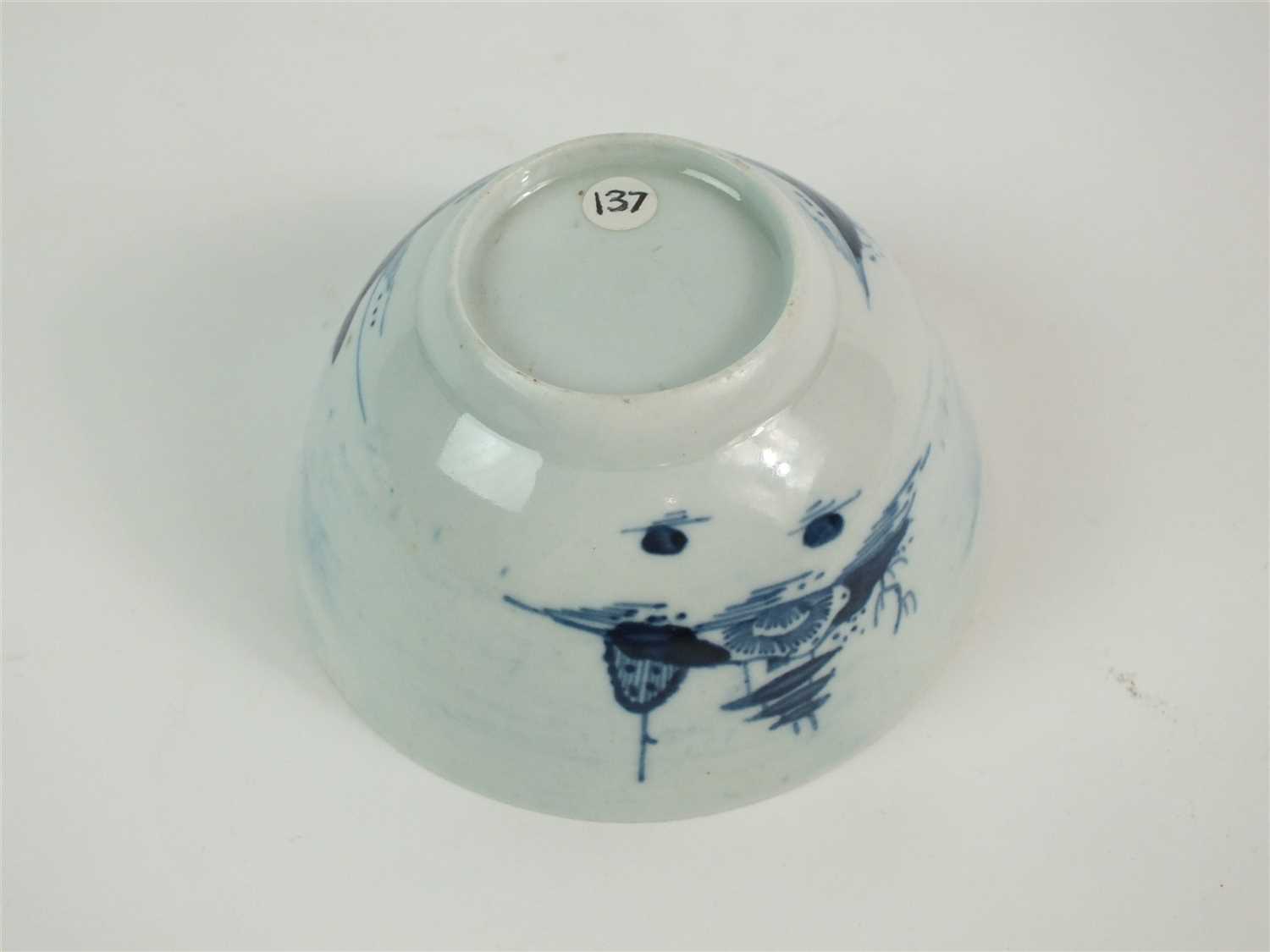 A Richard Chaffers, Liverpool 'Cannonball' tea bowl and saucer - Image 4 of 5