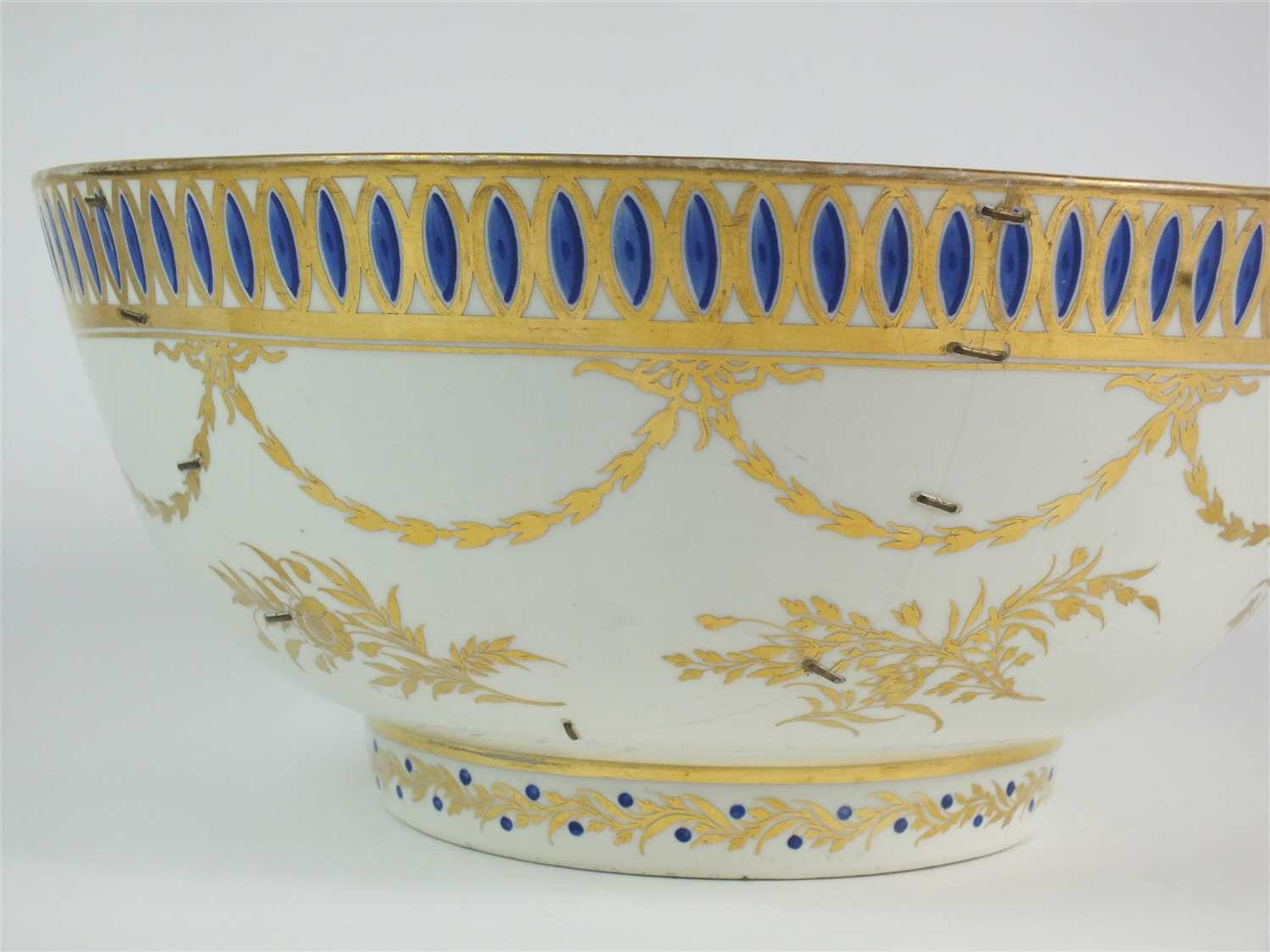 A rare Caughley polychrome George IV Prince of Wales punch bowl - Image 2 of 8
