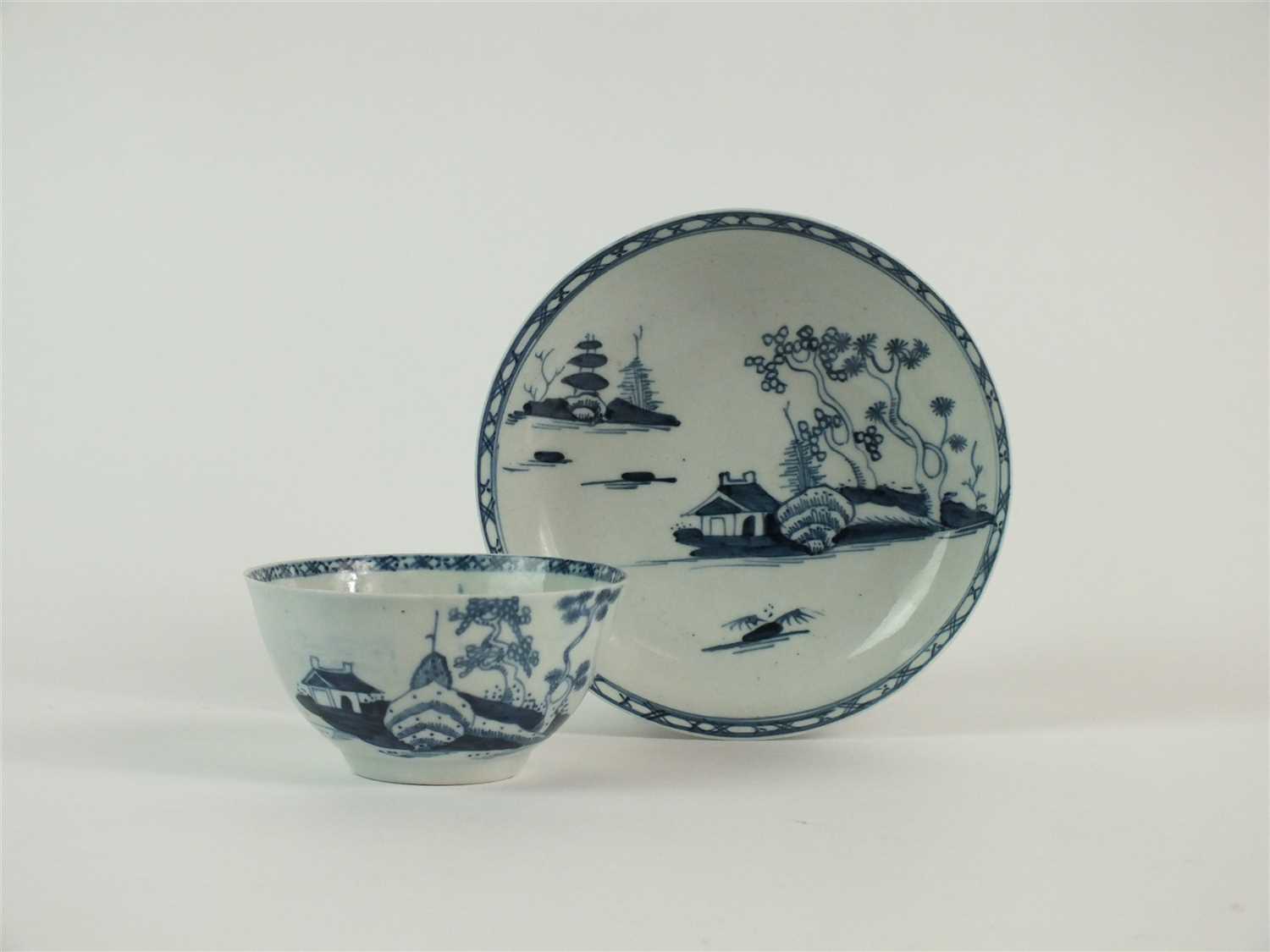 A Richard Chaffers, Liverpool 'Cannonball' tea bowl and saucer - Image 2 of 5