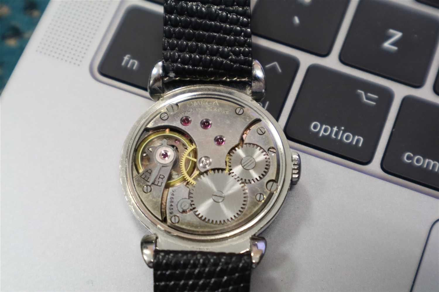 A Gentleman's Omega Wristwatch with 'fancy lugs' - Image 2 of 4