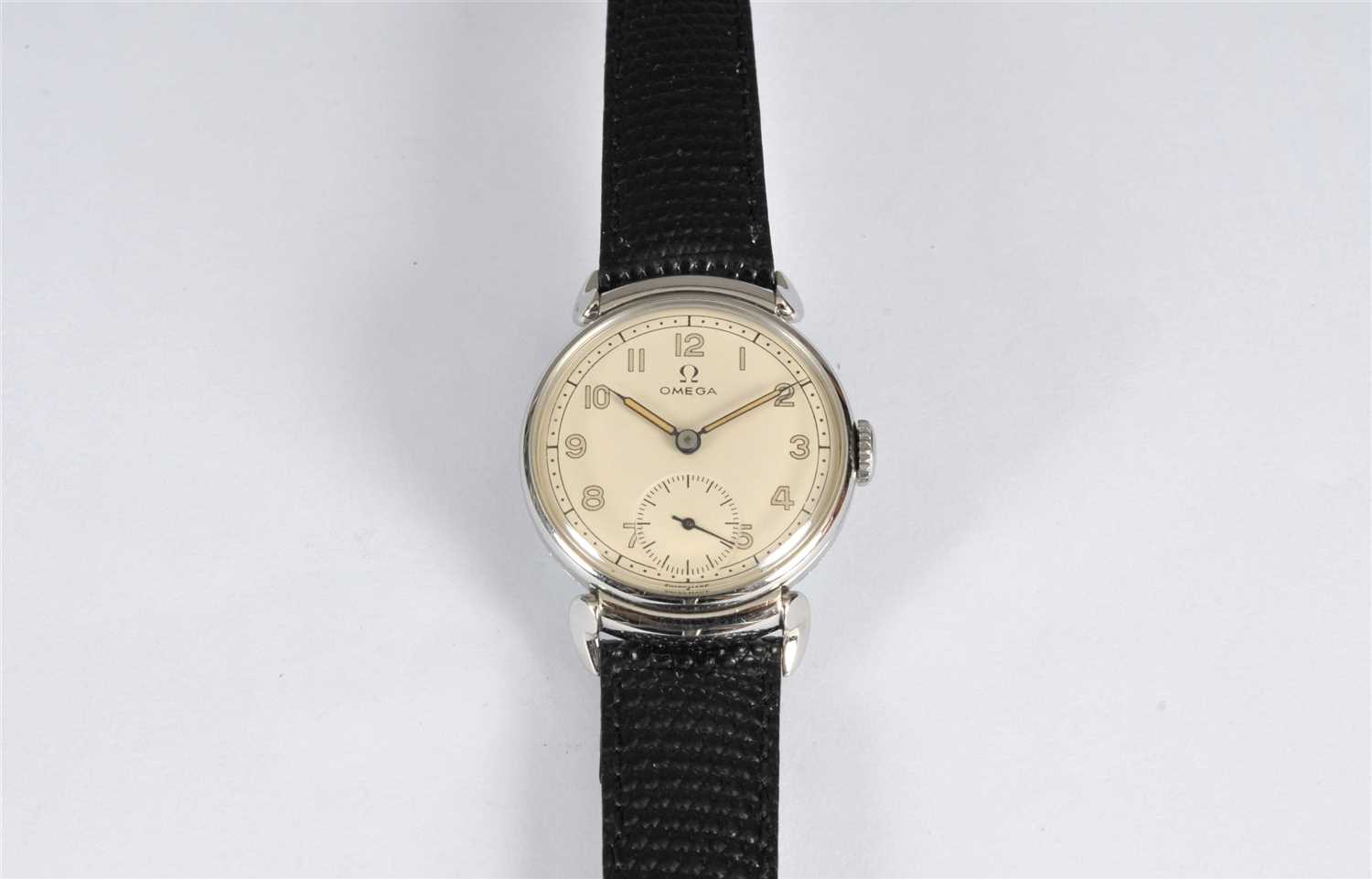 A Gentleman's Omega Wristwatch with 'fancy lugs'