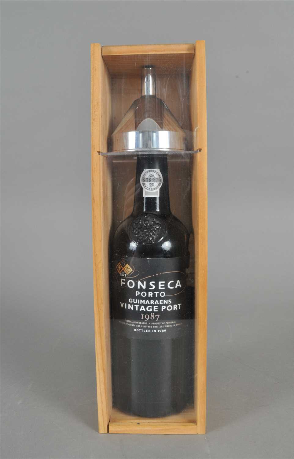 Fonseca Guimaraens 1987, with wine funnel, 16.50/20 vintageport.se