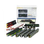 Bachmann and Hornby China trains and Dynamis DCC controller