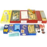 Hornby Dublo Boxed Buildings and accessories (9)