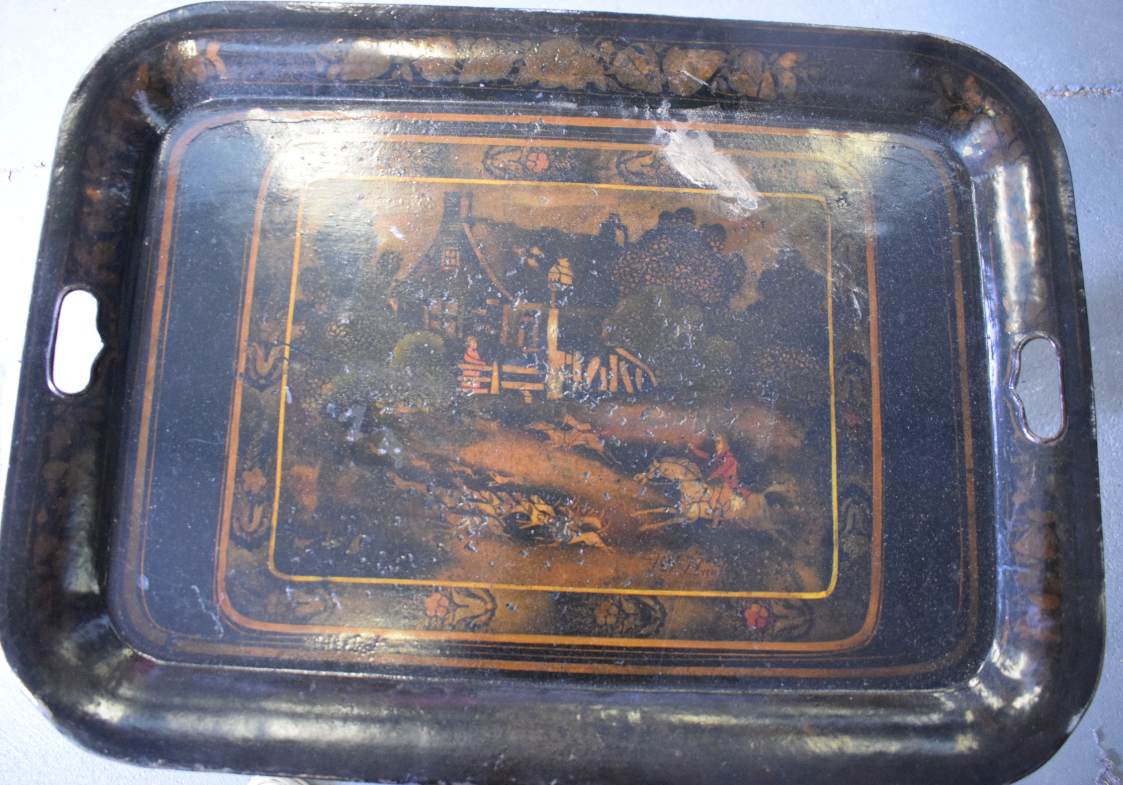 AN EARLY 20TH CENTURY TOLEWARE TRAY TOP TABLE, decorated with foxhunting scenes. 60 cm x 62 cm. - Image 2 of 3