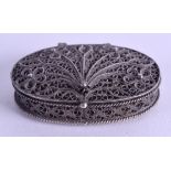 A MID 19TH CENTURY CONTINENTAL SILVER FILIGREE SILVER BOX. 5.5 cm wide.