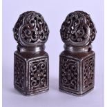 A PAIR OF 19TH CENTURY CHINESE OPENWORK SILVERED IRON SEALS. 6 cm x 2 cm.