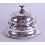 AN UNUSUAL ANTIQUE SILVER TABLE BELL. Chester (date letter rubbed). 8.5 cm wide.