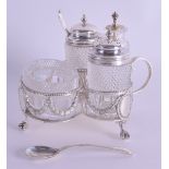 A LOVELY VICTORIAN MINIATURE SILVER TABLE CRUET. Sheffield 1883. Silver 8 oz. 11 cm wide.