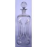 A HOLMEGAARD STYLE GLASS DECANTER, formed with a squash body and spherical stopper. 34 cm high.