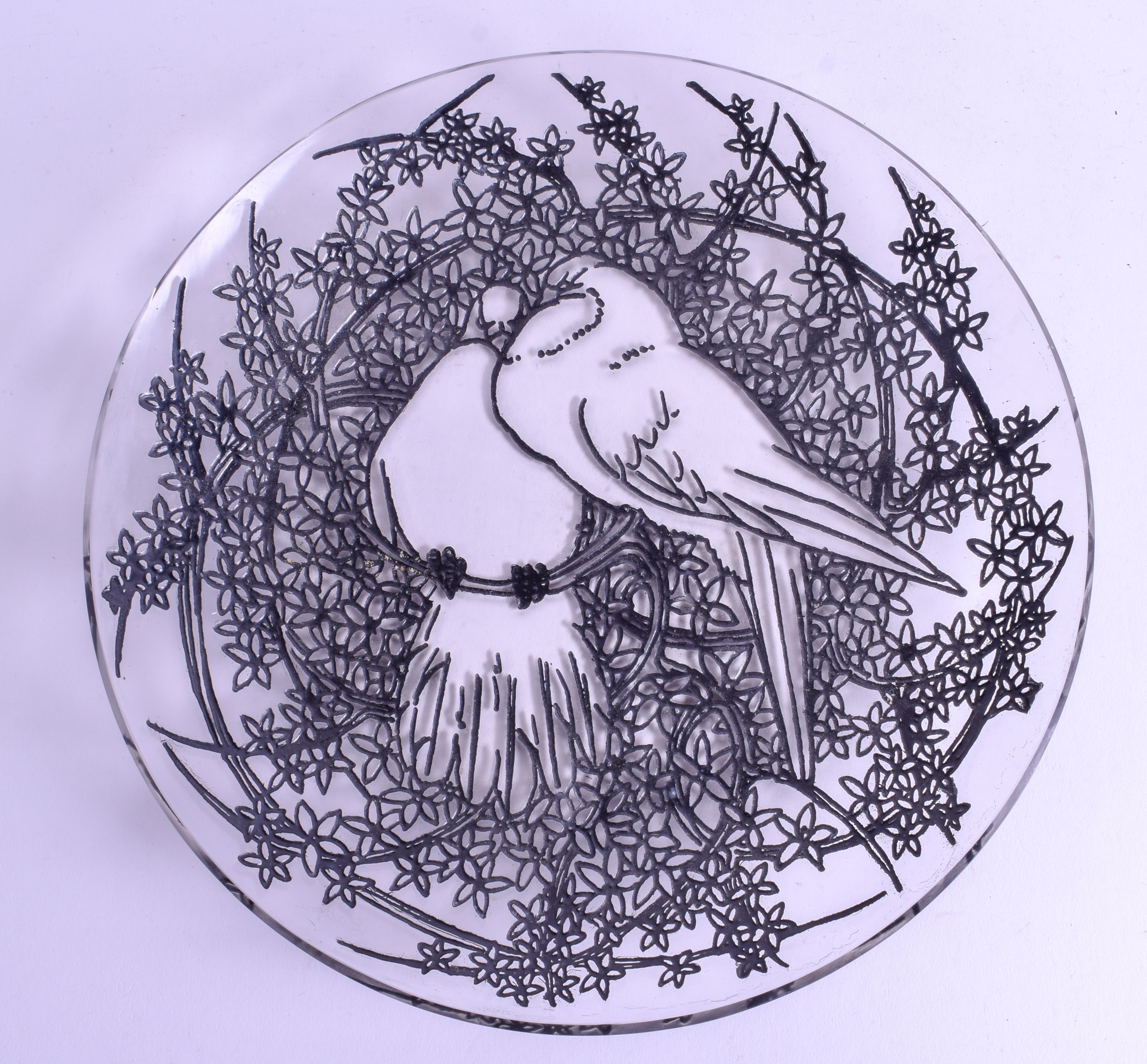 AN UNUSUAL FRENCH LALIQUE GLASS DISH decorated with two love birds amongst foliage. 36 cm diameter.