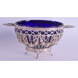 AN ANTIQUE CONTINENTAL SILVER NEO CLASSICAL SUGAR BASKET with English import marks C1905. Silver 6 o