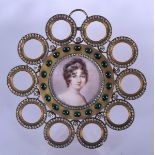AN EARLY 20TH CENTURY JEWELLED MINIATURE PICTURE FRAME OR PHOTOGRAPH FRAME, formed with hoop border