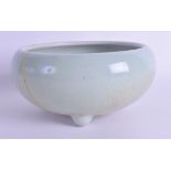 AN 18TH CENTURY CHINESE CELADON ROBINS EGG TYPE CENSER supported upon bun feet. 18 cm diameter.