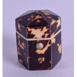 A MINIATURE REGENCY CARVED TORTOISESHELL BOX. 2.5 cm x 2.25 cm.