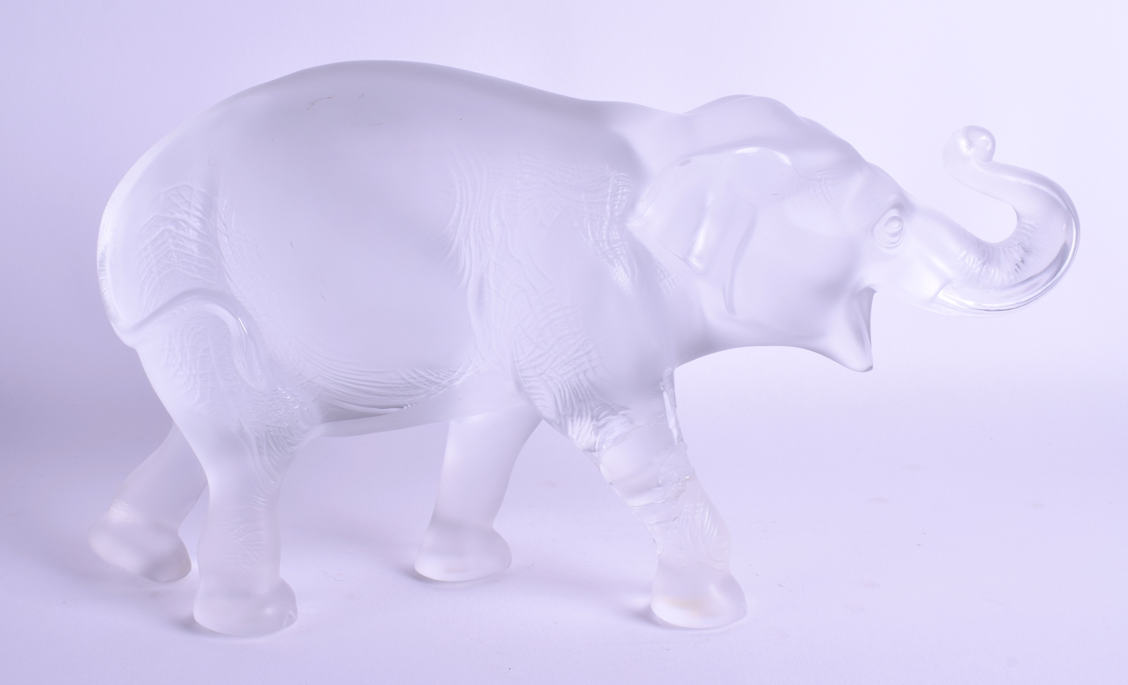 A RARE LARGE LALIQUE CRYSTAL GLASS FIGURE OF A SUMATRA ELEPHANT modelled in a roaming stance. 35 cm - Image 3 of 5
