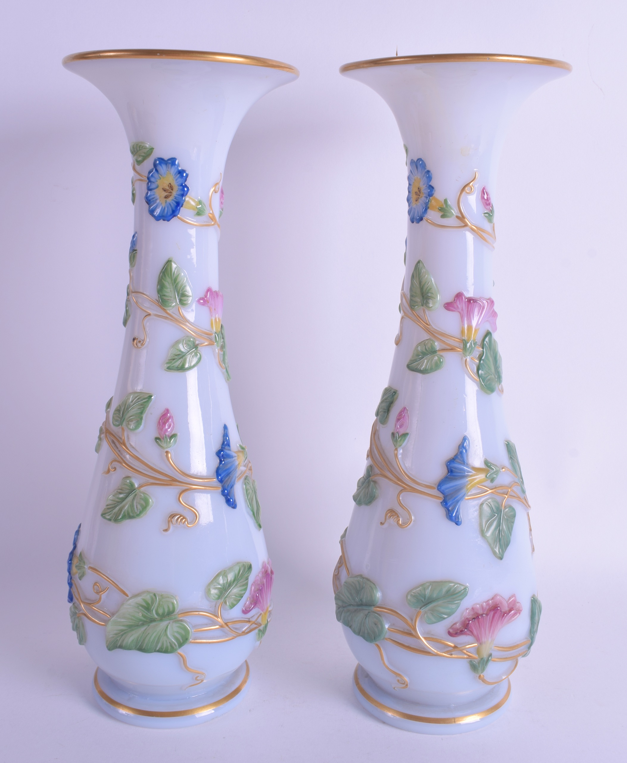 A FINE PAIR OF 19TH CENTURY BACCARAT OPALINE GLASS VASES overlaid with trailing vines and foliage. 3 - Bild 2 aus 3