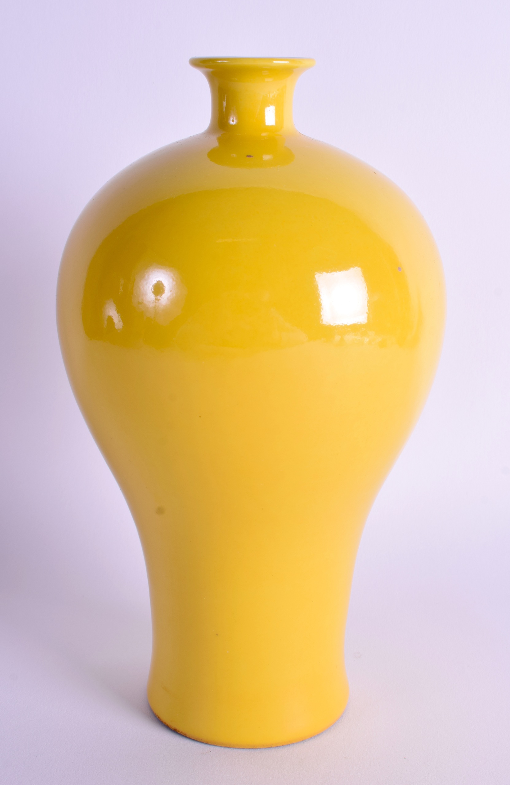 A CHINESE MEIPING VASE. 23 cm high.