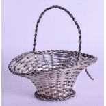 A STERLING SILVER BASKET. 1.5 oz. 8 cm wide.