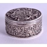 A 19TH CENTURY CONTINENTAL SILVER BOX. 2.5 cm diameter.