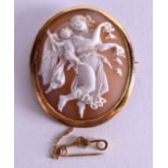 A 9CT GOLD CAMEO BROOCH. 4.5 cm x 5 cm.