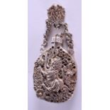 A CHINESE WHITE METAL SCENT BOTTLE PENDANT. 96 grams. Bottle 7.5 cm x 3.5 cm.