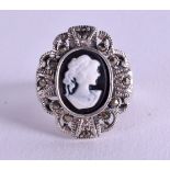 A SILVER CAMEO RING. Size Q.