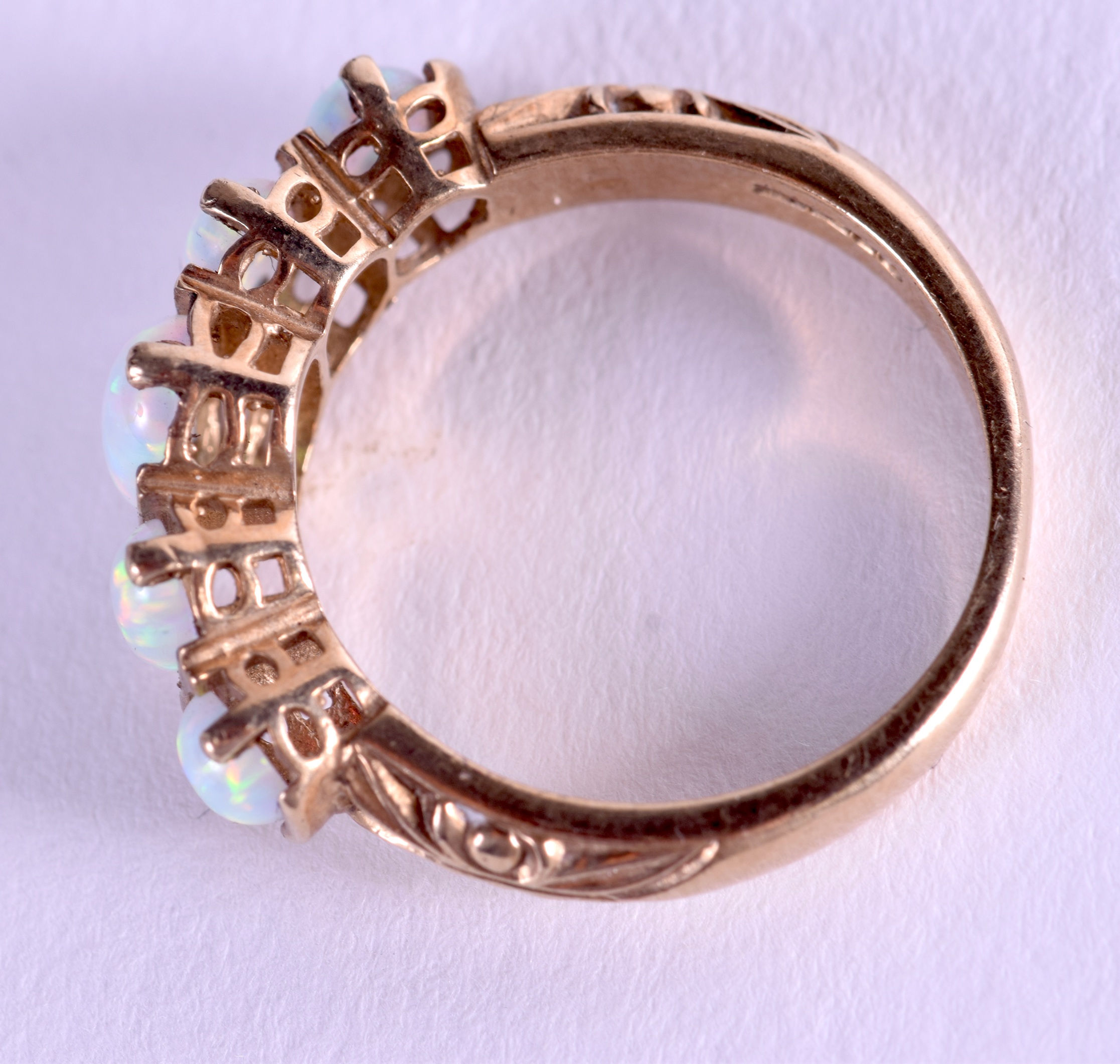 AN 18CT GOLD AND OPAL FIVE STONE RING. Size O. - Image 2 of 3