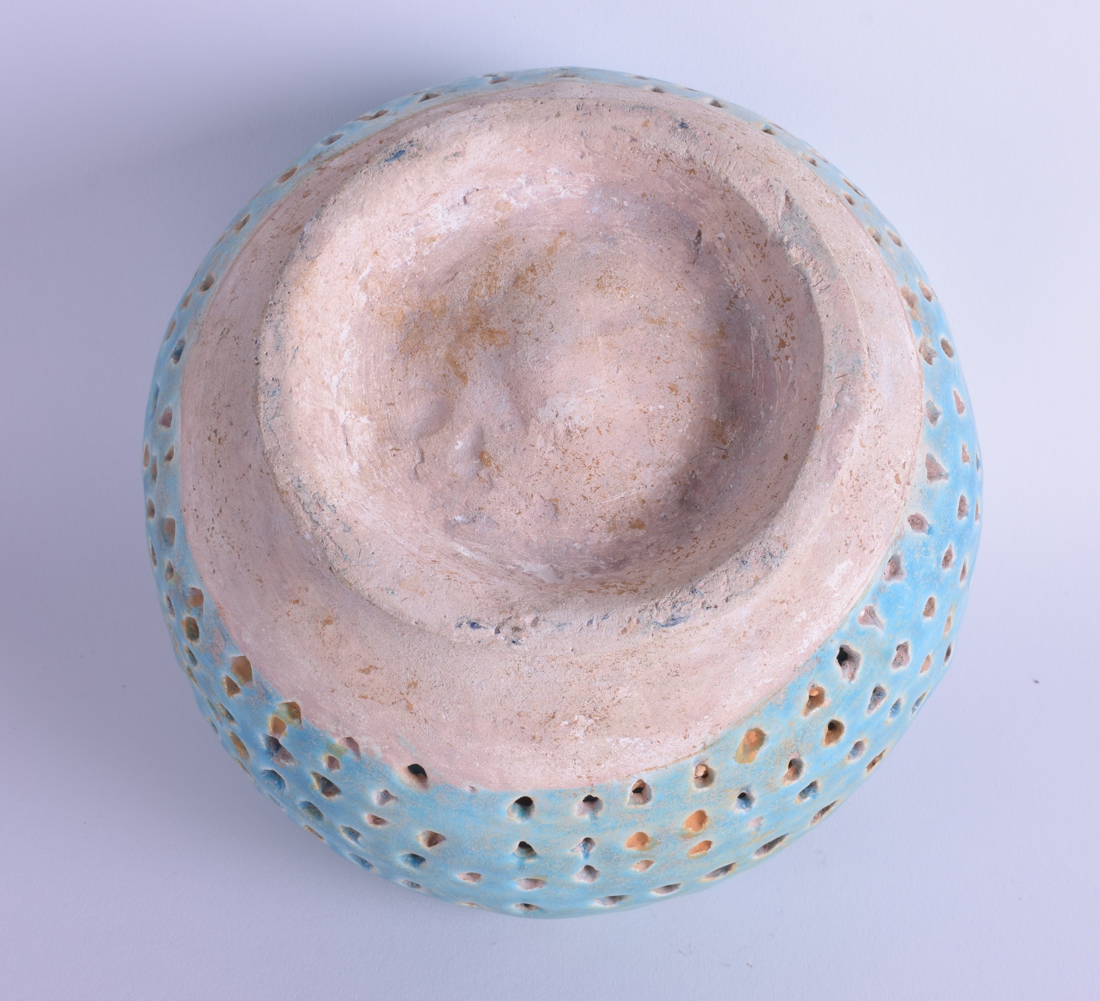 A 19TH CENTURY CENTRAL ASIAN KASHAN TURQUOISE POTTERY BOWL. 16 cm x 14 cm. - Image 3 of 4