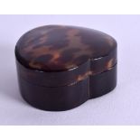 A 1920S FAUX TORTOISESHELL HEART SHAPED BOX. 2.5 cm wide.