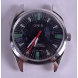 AN ORIS STAINLESS STEEL WATCH. 3 cm wide.