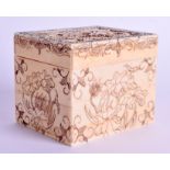 A CHINESE CARVED BONE BOX AND COVER. 7.5 cm x 6.5 cm.